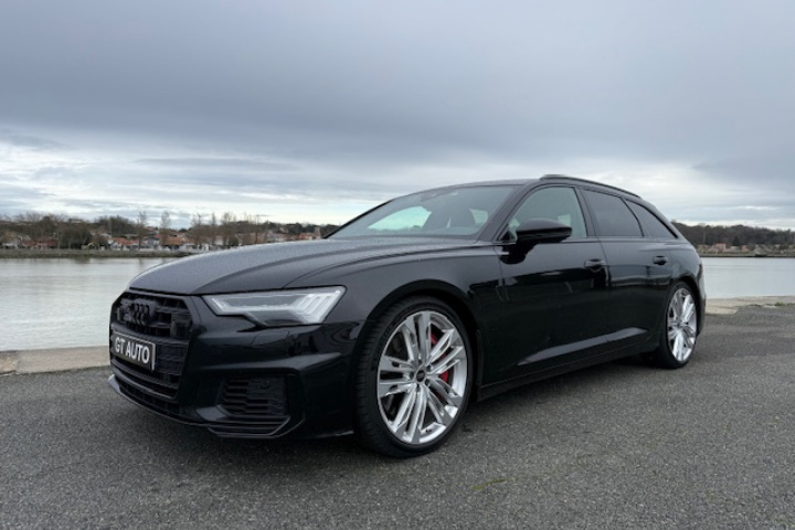 AUDI S6 AVANT